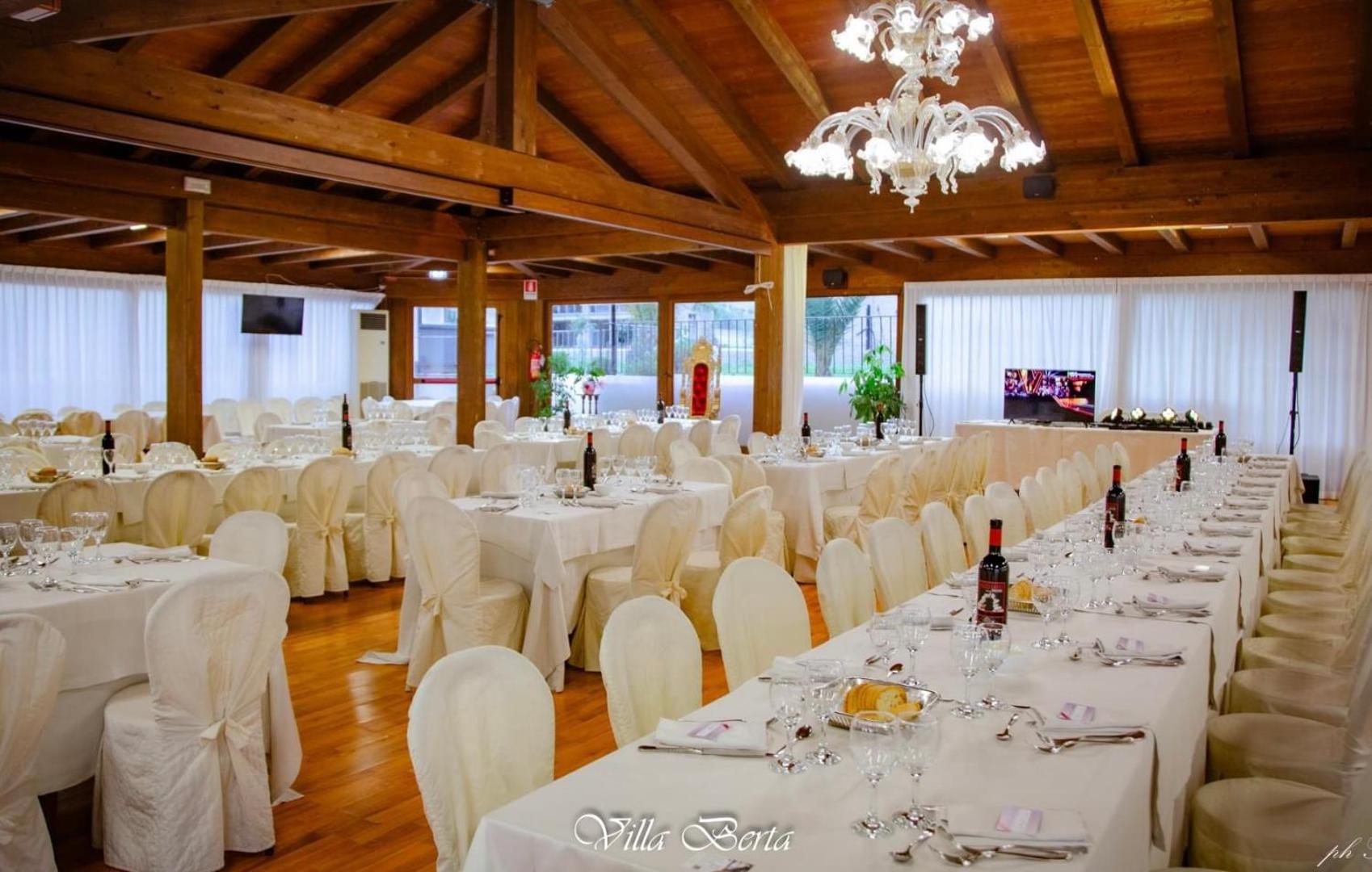 Resort Restaurant Villa Berta San Severino Marche Zewnętrze zdjęcie